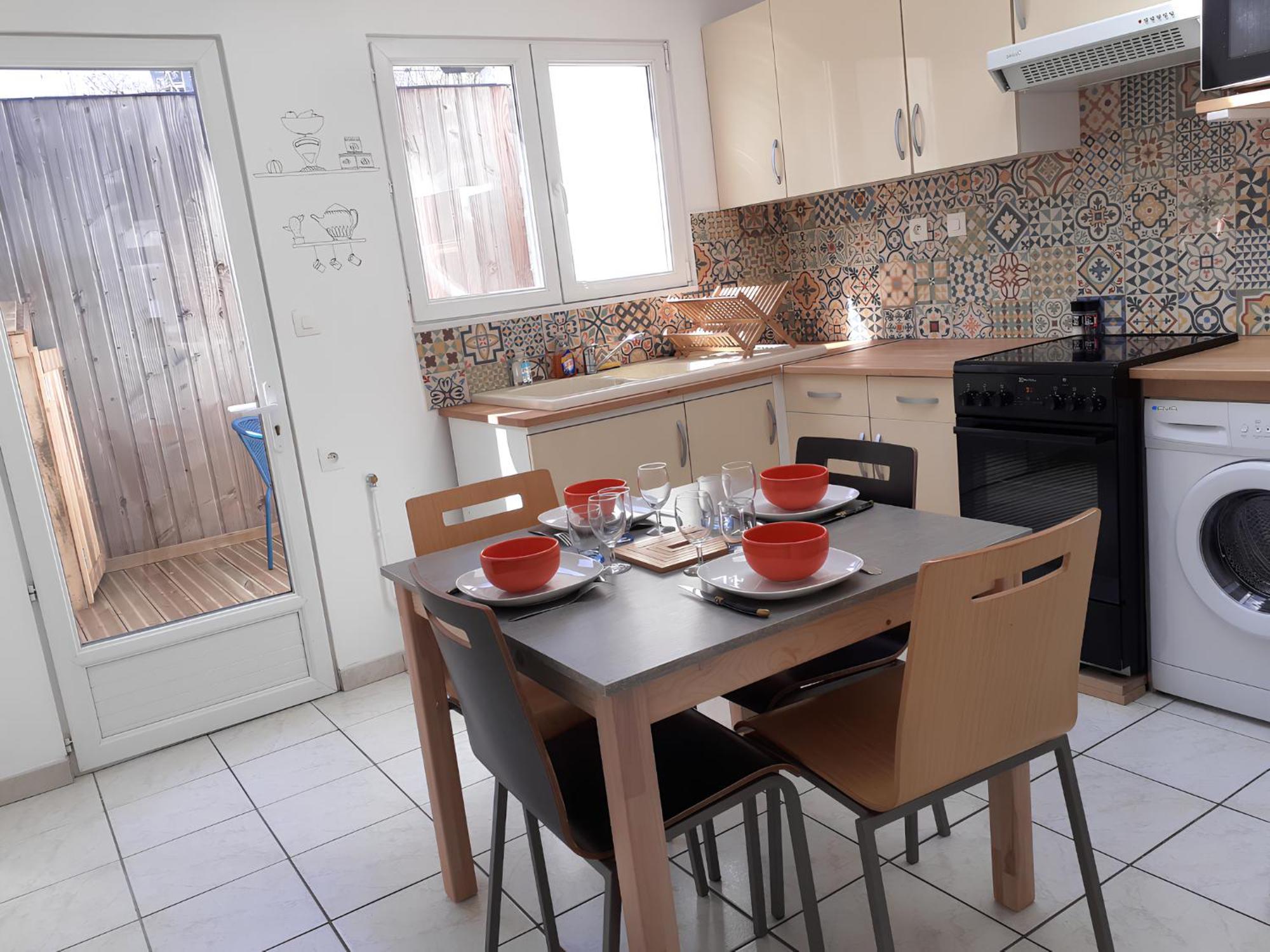 L'Artistique, 4 Lits, 2 Chambres, Stationnement Gratuit, Spacieux, Atypique Amiens Exteriör bild
